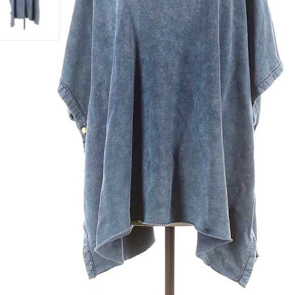 Wilfred poncho size xs - Picture 3 of 3